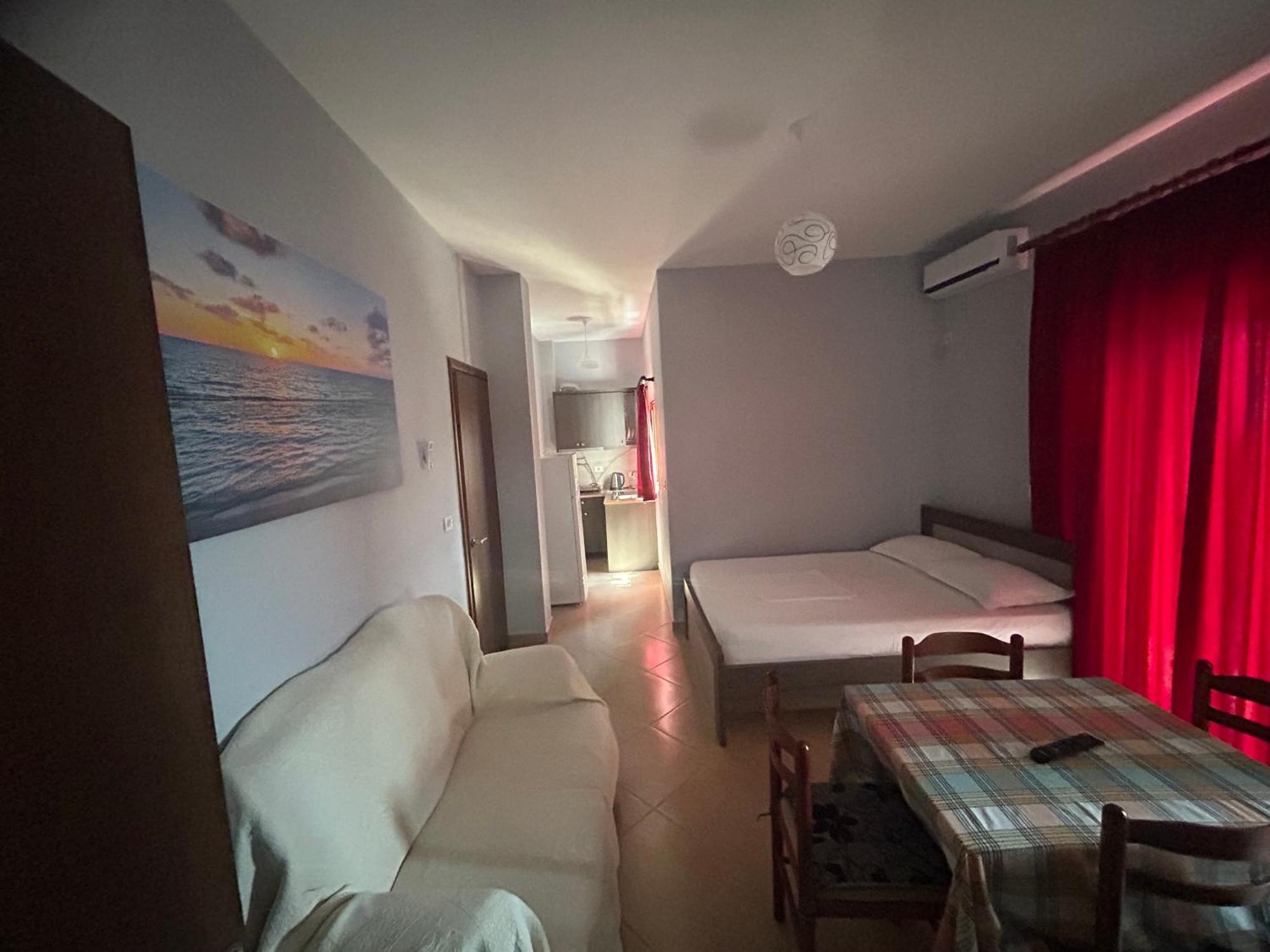Vila Jeti Ksamil Buitenkant foto